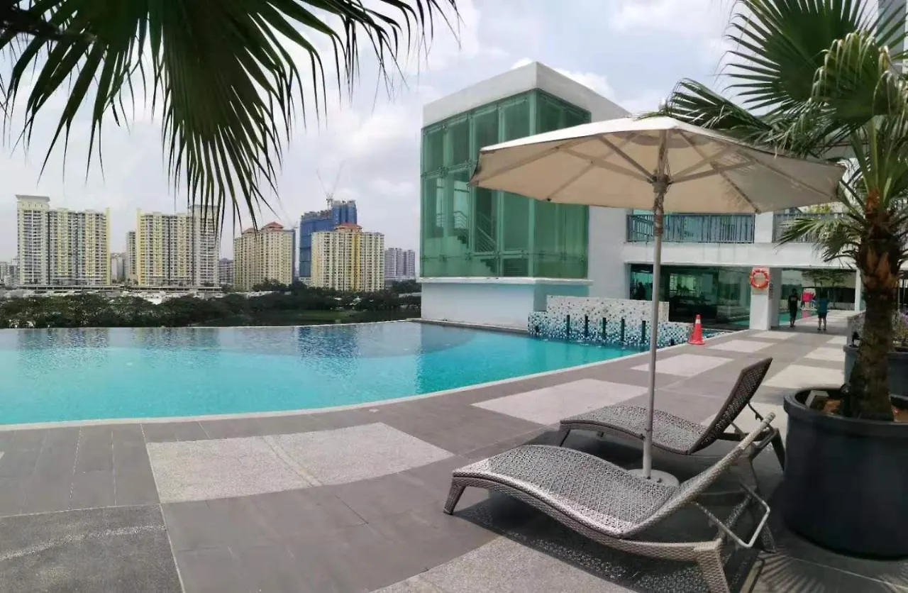 Cozy Suite Starbus! Zetapark! Above Shopping Mall! Free Wifi Free Parking Kuala Lumpur 0*,