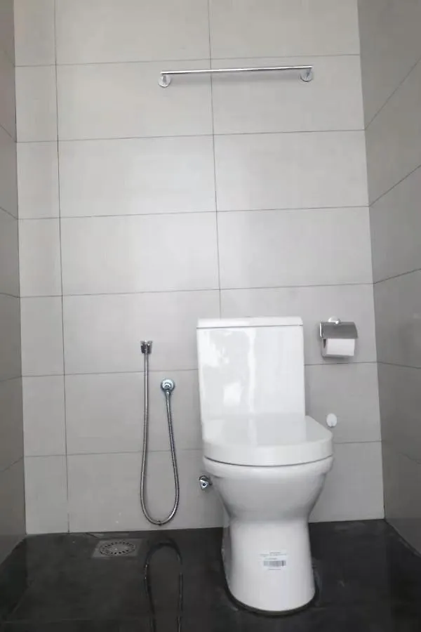 Cozy Suite Starbus! Zetapark! Above Shopping Mall! Free Wifi Free Parking Kuala Lumpur